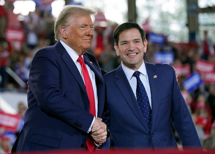 Donald Trump og Marco Rubio voru lengi andstæðingar en það hefur breyst á undanförnum árum. Nú er Trump sagður vilja Rubio sem utanríkisráðherra.