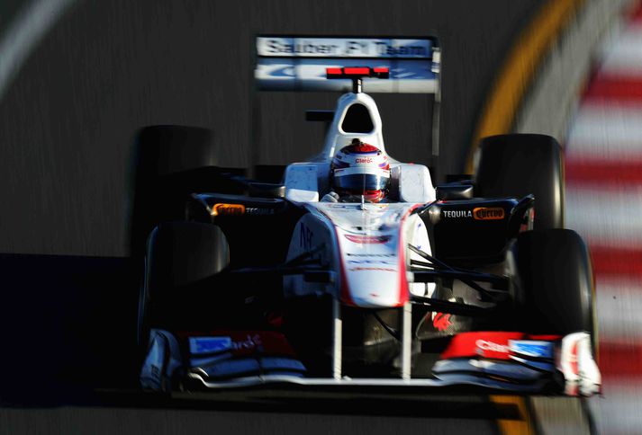 Kamui Konayashi á Sauber bíl í Melbourne um helgina.