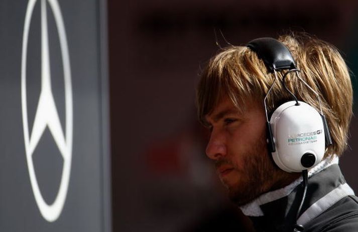 Nick Heidfeld hefur verið varaökumaður Mercedes.