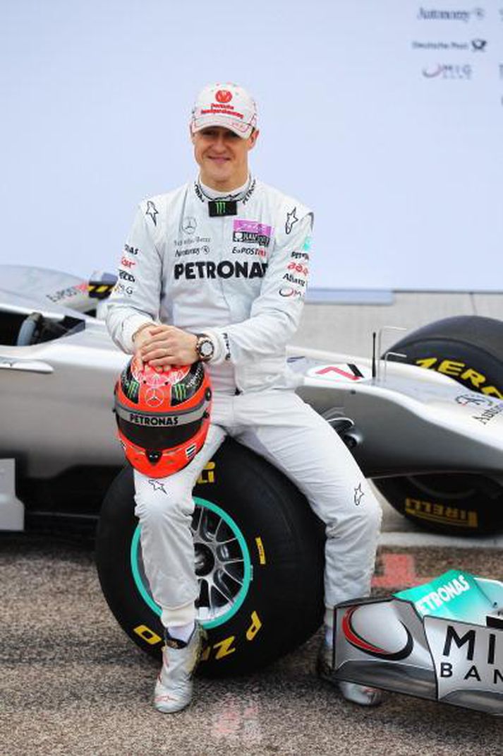 Michael Schumacher á frumsýningu Mercedes á dögunum.