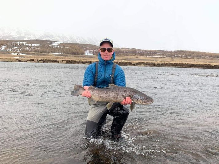 Flottur sjóbirtingur úr Eyjafjarðará þann 1. apríl