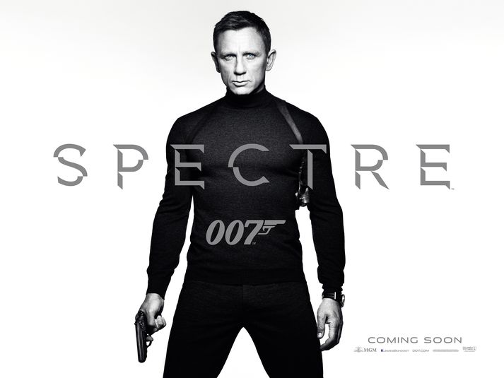 Daniel Craig leikur Bond.