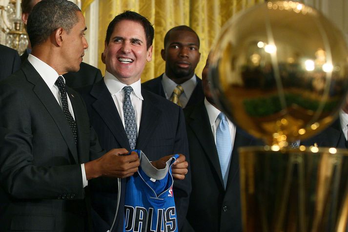 Mark Cuban og Barack Obama í heimsókn Dallas Mavericks í Hvíta húsið