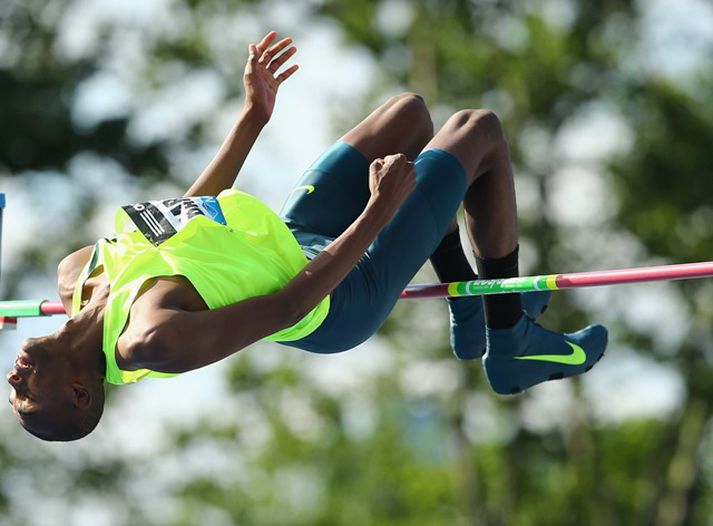 Mutaz Essa Barshim stökk yfir 2,42m í gær.