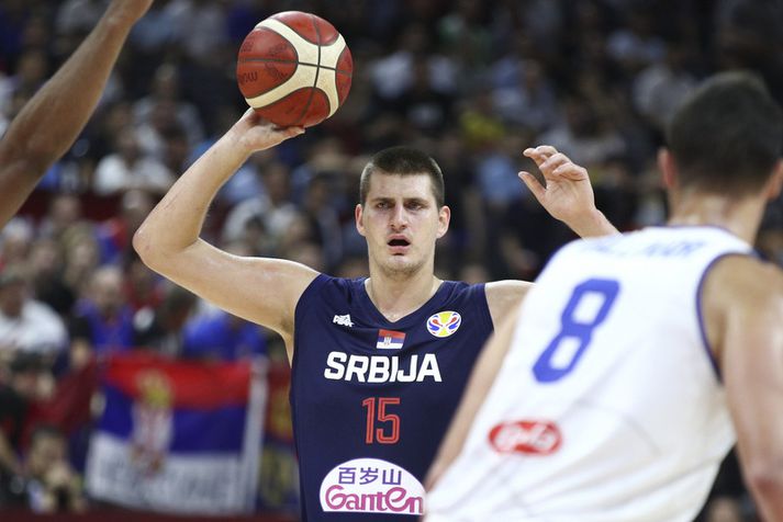 Nikola Jokic og félagar í serbneska landsliðinu eru að spila vel.