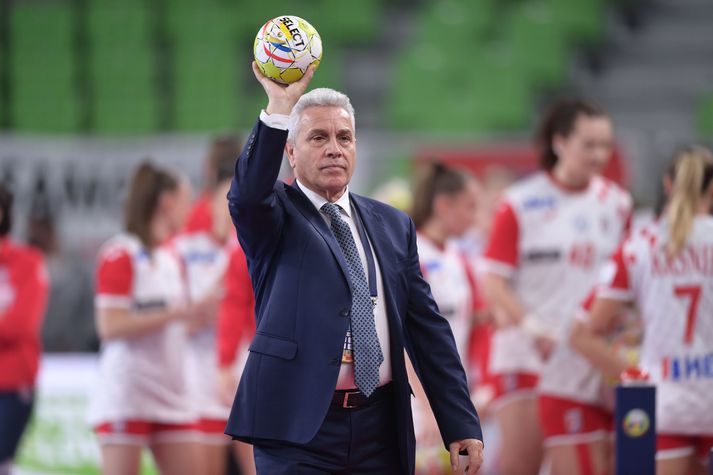 Dragan Nachevski, fyrrverandi formaður dómaranefndar EHF, er grunaður um að hafa reynt að fá dómara til að hagræða úrslitum leikja.