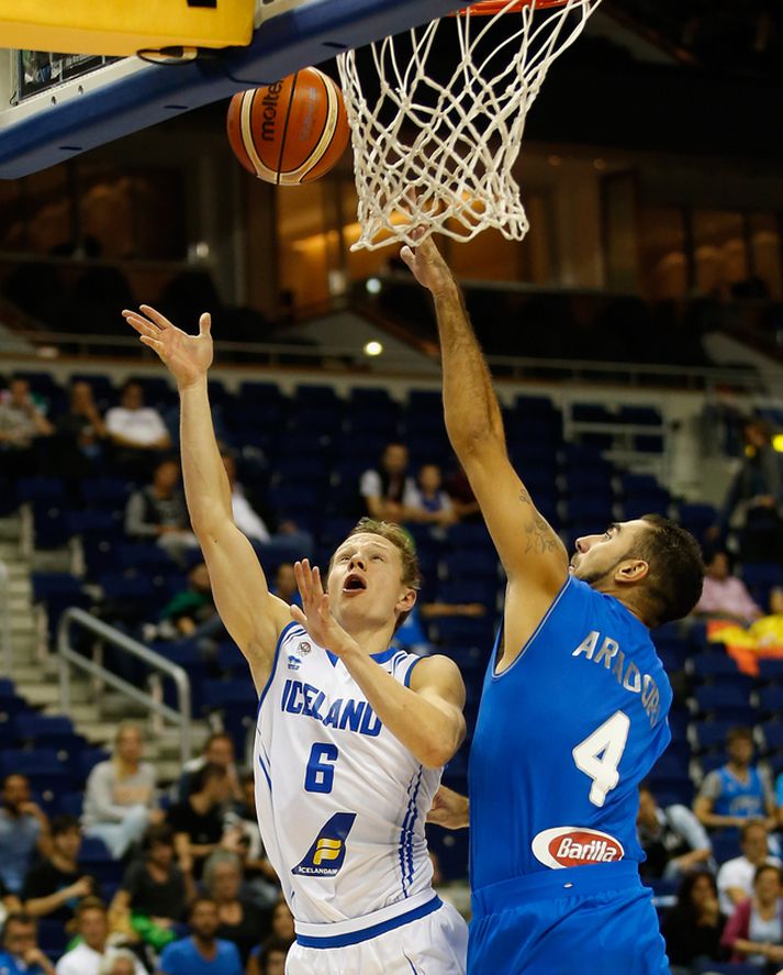 Jakob Sigurðarson í leik á Eurobasket.