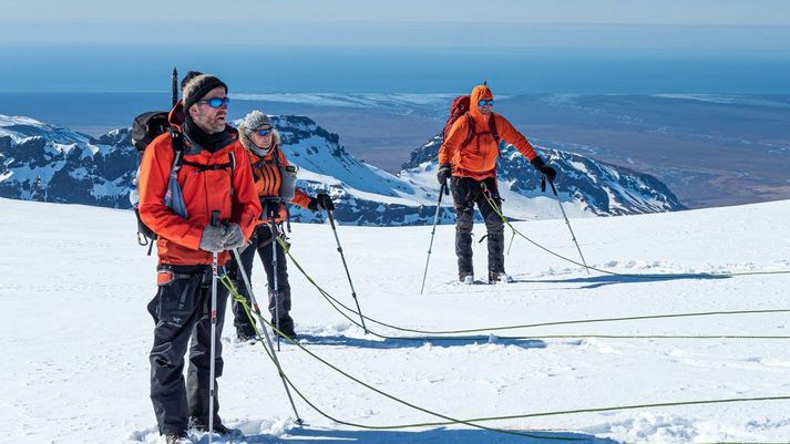 Mikilvægt er fyrir göngufólk sem stundar vetrarfjallamennsku að huga vel að öryggismálum.