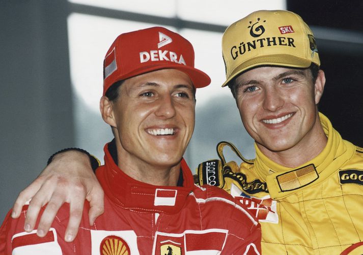 Ralf Schumacher með bróður sínum Michael þegar þeir kepptu báðir í formúlu 1.