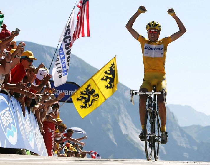 Rasmussen í gulu treyjunni á Tour de France árið 2007.