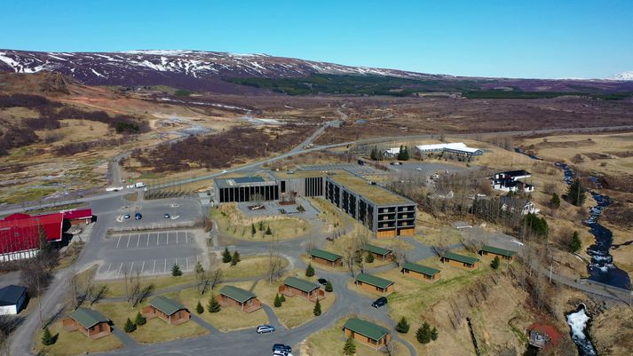 Hótel Geysir er í eigu Sigríðar Vilhjálmsdóttur. Hún stofnaði til rekstursins ásamt eiginmanni sínum heitnum, Má Sigurðssyni.