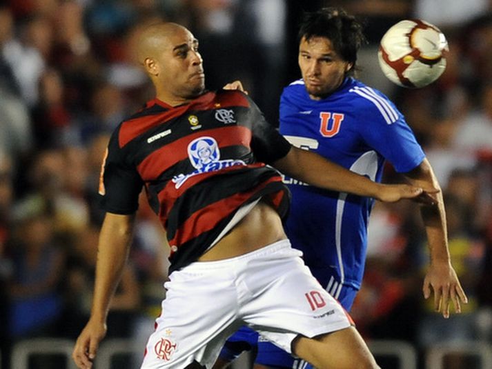 Adriano í leik með Flamengo.