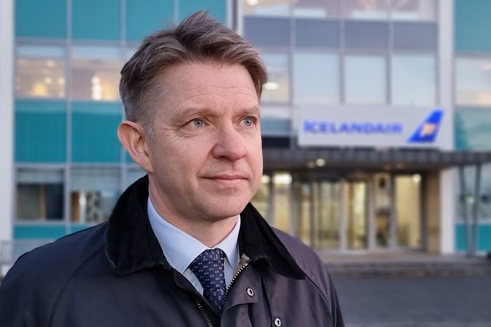 Bogi Nils Bogason, forstjóri Icelandair, við höfuðstöðvar félagsins á Reykjavíkurflugvellli í morgun.