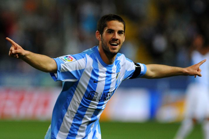 Isco fagnar marki í leik með Malaga.