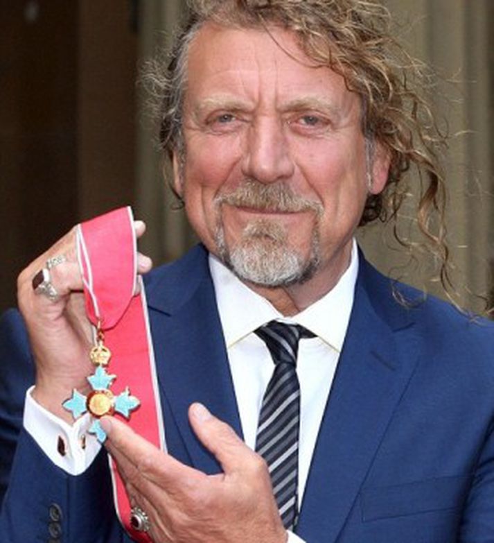 Robert Plant var ánægður að lokinni athöfninni í gær.