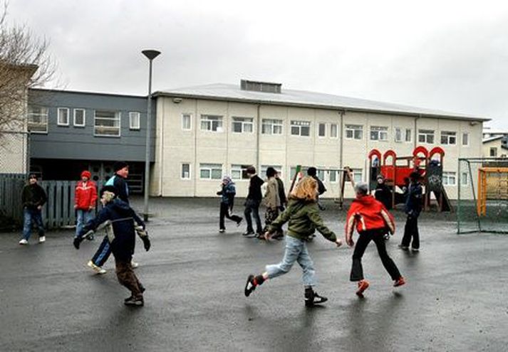 Lesskilningur íslenskra nemenda er aftur að aukast, samkvæmt PISA rannsókninni