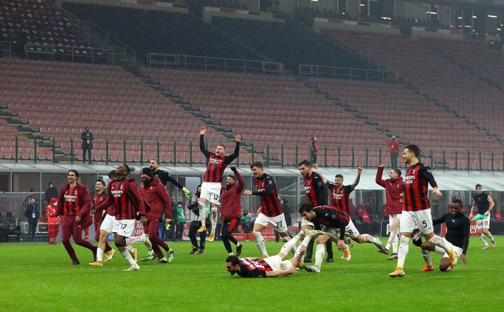 AC Milan vann dramatískan sigur á Lazio í kvöld.
