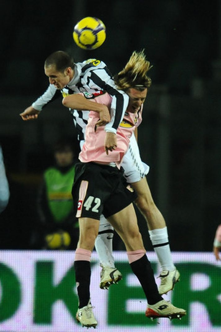 Úr leik Juventus og Palermo í kvöld.