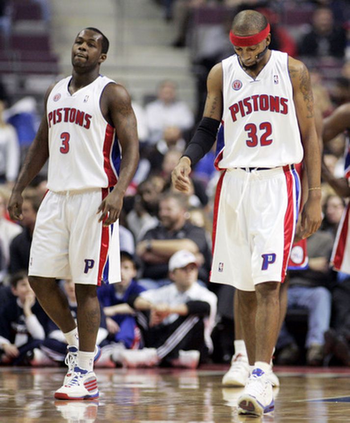 Rodney Stuckey og Richard Hamilton í leiknum í nótt.