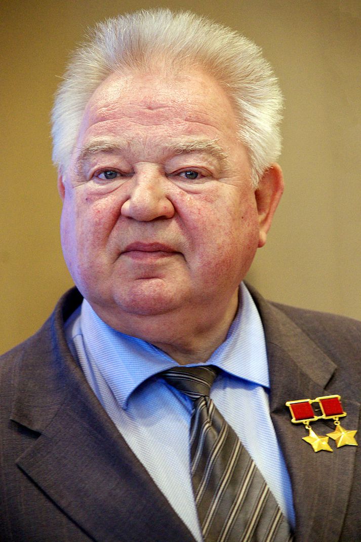 Georgy Grechko árið 2011.