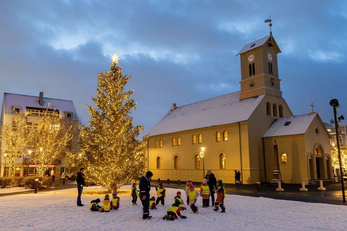 Frost á landinu verður á bilinu núll til sjö stig.