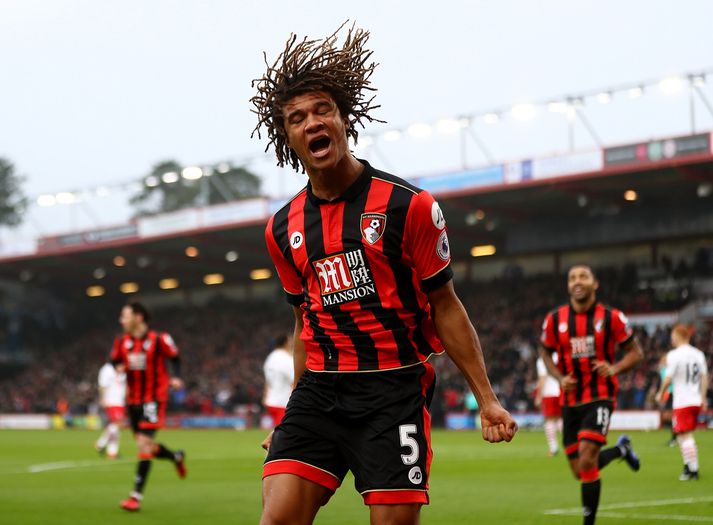 Aké skoraði þrjú mörk í 10 deildarleikjum fyrir Bournemouth.