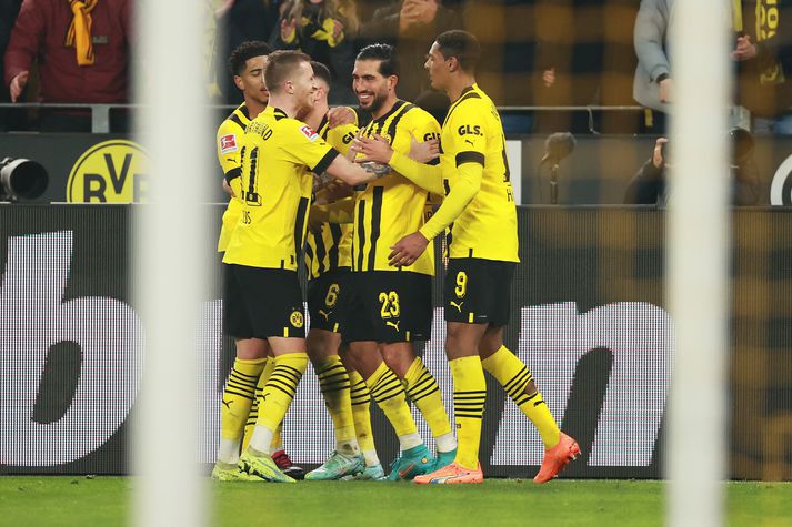 Dortmund skaust á topp þýsku úrvalsdeildarinnar með sigri gegn Leipzig í kvöld.
