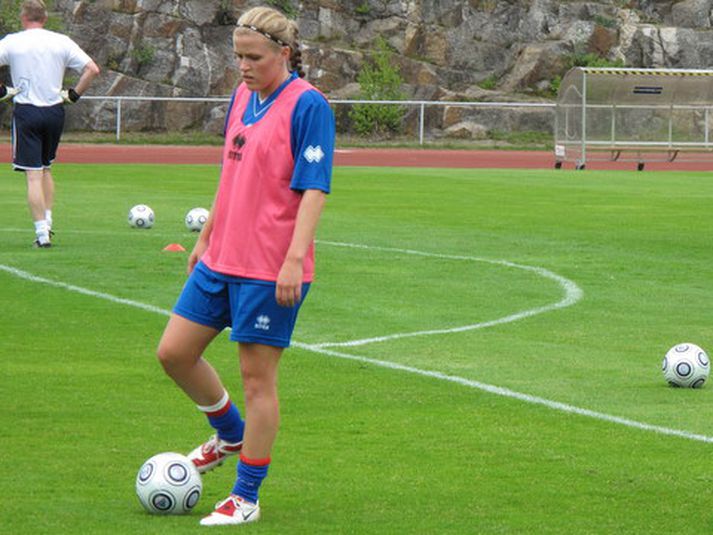 Katrín Ómarsdóttir spilaði tvo af þremur leikjunum á EM í Finnlandi.