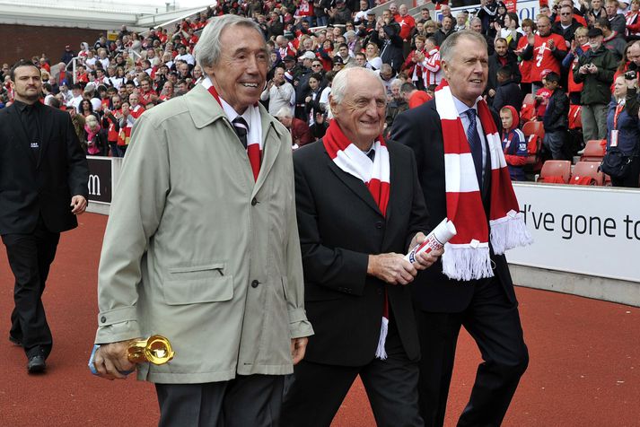 Sir Geoff Hurst (til hægri) George Eastham (í miðju) og Gordon Banks (til vinstri) voru allir í heimsmeistaraliði Englendinga ásamt því að vera goðsagnir hjá Stoke City.