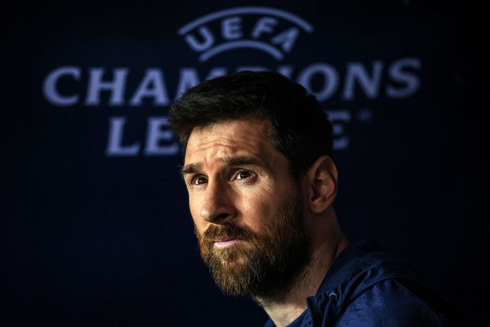 Lionel Messi þykir ekki líklegur til að spila áfram með Paris Saint Germain liðinu og marga í Barcelona dreymir um að fá hann aftur heim.