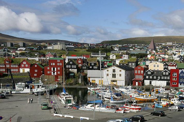 Þórshöfn í Færeyjum. Með nýjum samningi við Færeyinga eru þeir skilgreindir sem Íslendingar með tilliti til atvinnulífs og öfugt.