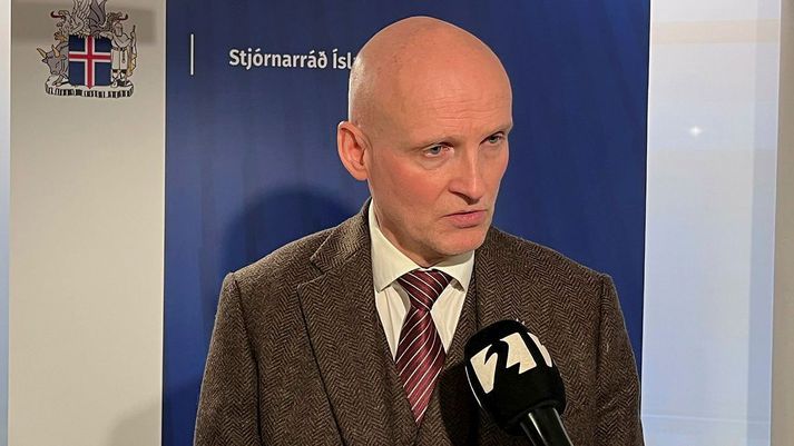 Eyjólfur Ármannsson nýr samgöngu- og sveitarstjórnarráðherra ætlar strax að láta hendur standa fram úr ermum.