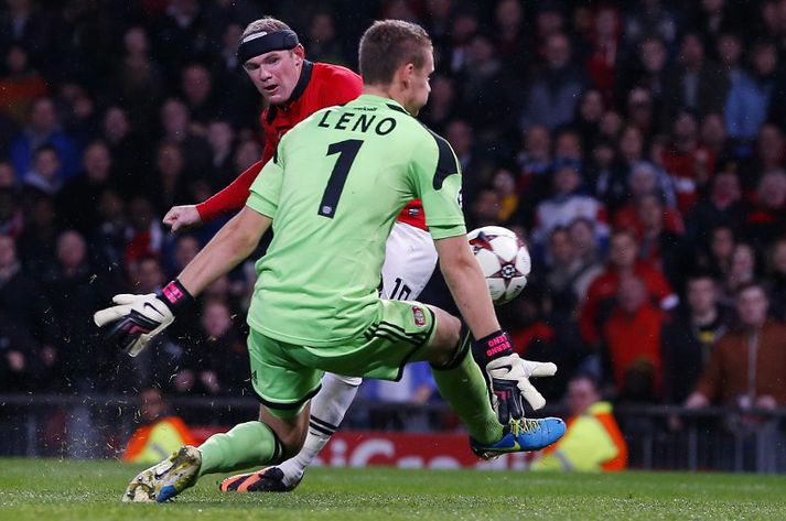 Rooney var á skotskónum á Old Trafford í gærkvöldi.