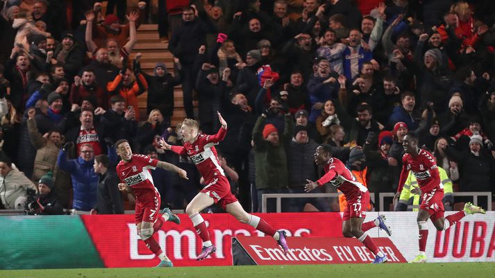 B-deildarlið Middlesbrough mætir Evrópumeisturum Chelsea í átta liða úrslitum FA-bikarsins.