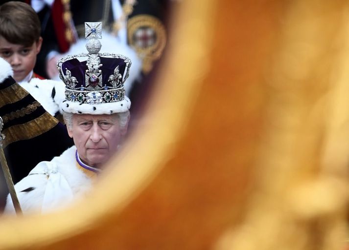 Karl III var krýndur konungur á sérstakri krýningarhátíð í Westminster Abbey í maí 2023.