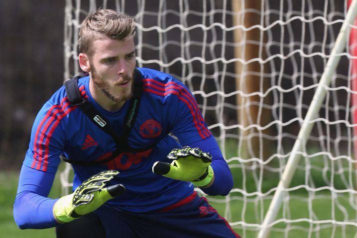 David de Gea verður áfram í herbúðum United út samninginn sinn ef marka má fréttir dagsins.