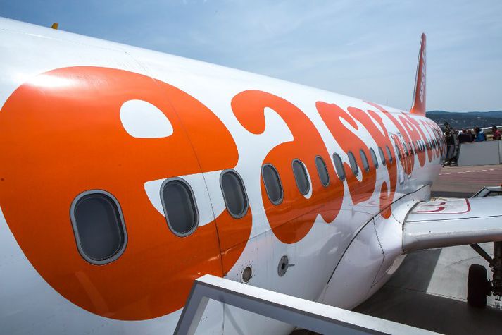 Flugvél Easy Jet átti að lenda í Bretlandi en lenti í staðinn í Þýskalandi.