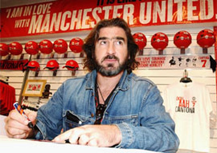 Eric Cantona segist ekki koma nálægt Malcom Glazer þó hann fengi 100 milljón evrur fyrir