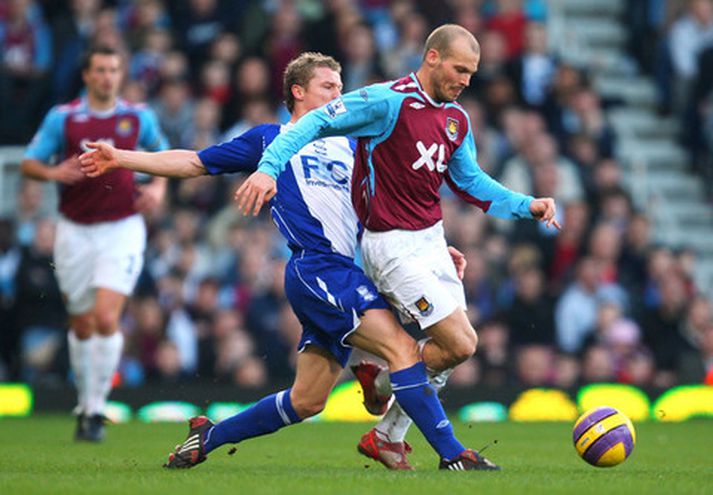 Ljungberg í leik með West Ham.