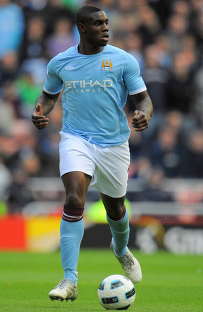 Micah Richards í leik með Manchester City.