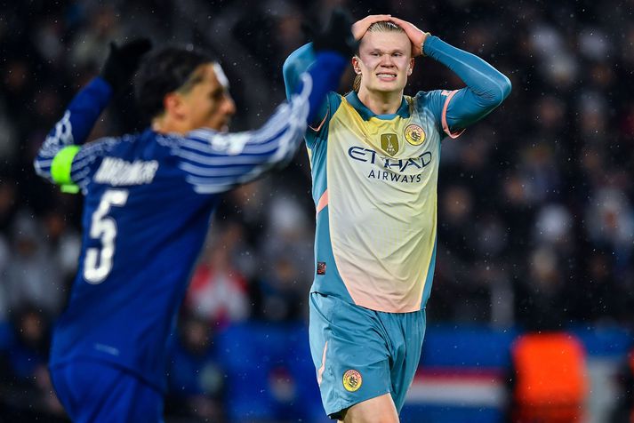 Erling Haaland kom Manchester City í 2-0 í leiknum en þurfti síðan að horfa upp á Paris Saint Germain skora fjögur mörk í röð og tryggja sér sigurinn.