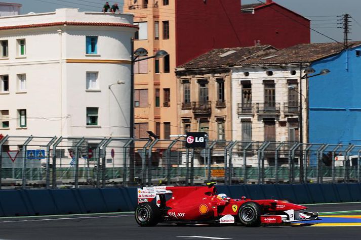 Fernando Alonso ók vel í Valencia í dag.