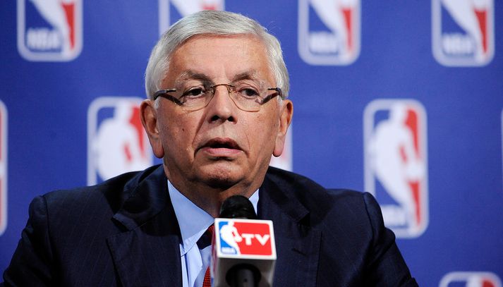 David Stern á blaðamannafundi í gær.