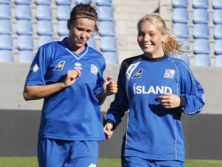 Margrét Lára Viðarsdóttir og Kristín Ýr Bjarnadóttir