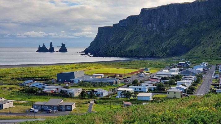 Klukkan 14 í dag tekur gildi gul viðvörun á Suðausturlandi. Hún er í gildi til 21 í kvöld.