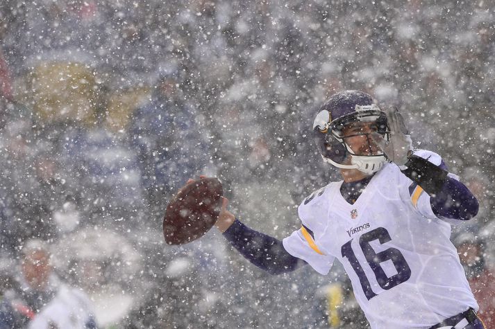 Matt Cassel, leikstjórnandi Vikings, í snjóleiknum um síðustu helgi.