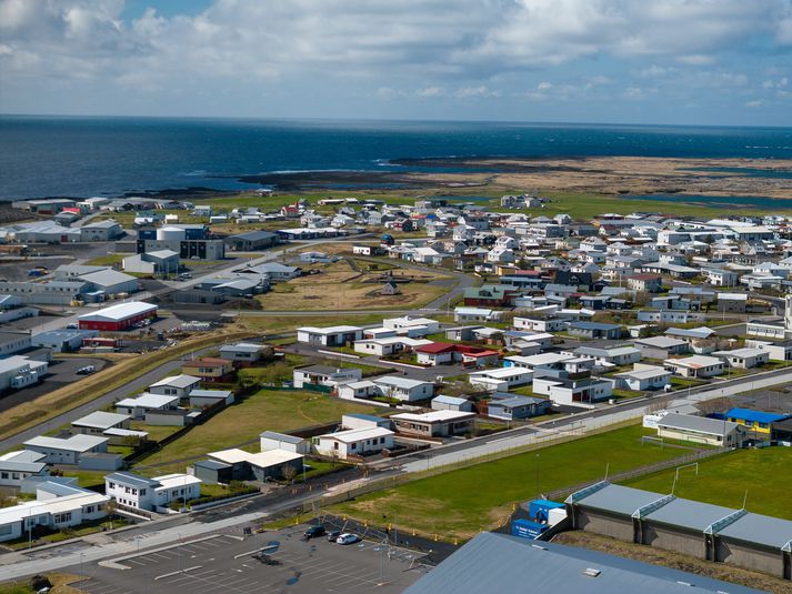 Kaup ríkisins á íbúðum í Grindavík setur mark sitt á fasteignamarkaðinn.