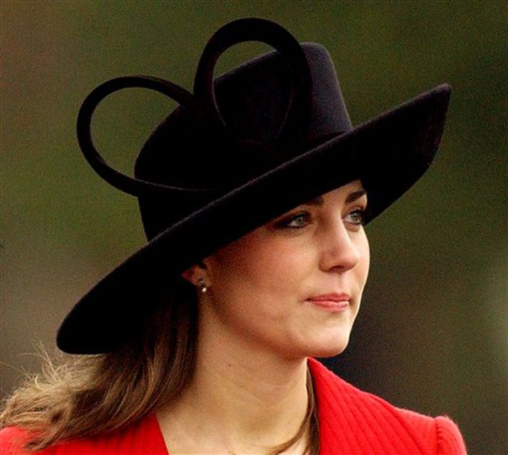 Kate Middleton og Vilhjálmur prins kynntust við nám í St. Andrews í Skotlandi.