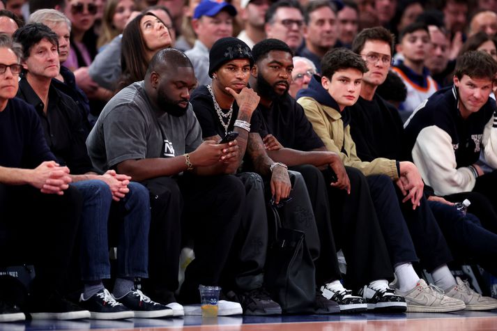 Marcus Rashford skellti sér á leik New York Knicks og Brooklyn Nets í Madison Square Garden í landsleikjahléinu.