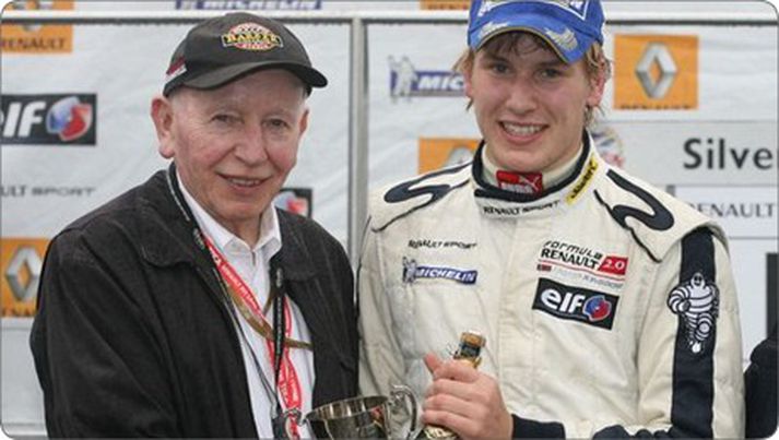 John Surtees og Henry Surtees voru miklir mátar og báðir kappakstursökumenn á sínum tíma.